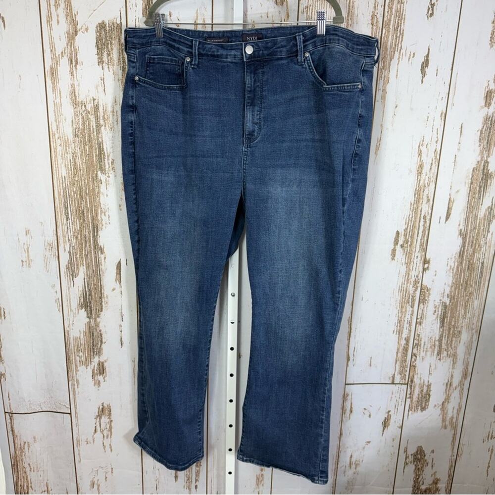 NYDJ Billie Mini Boot Cut Jeans in Classic Blue. Size 24WP. Excellent condition!